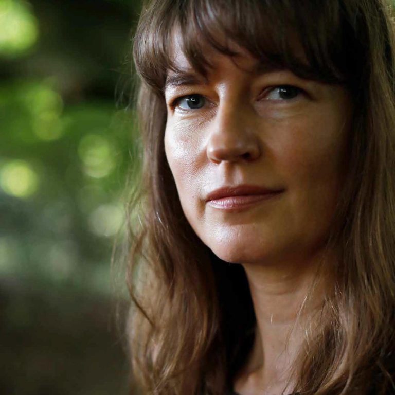 Konstnären Marie Louise Kold.