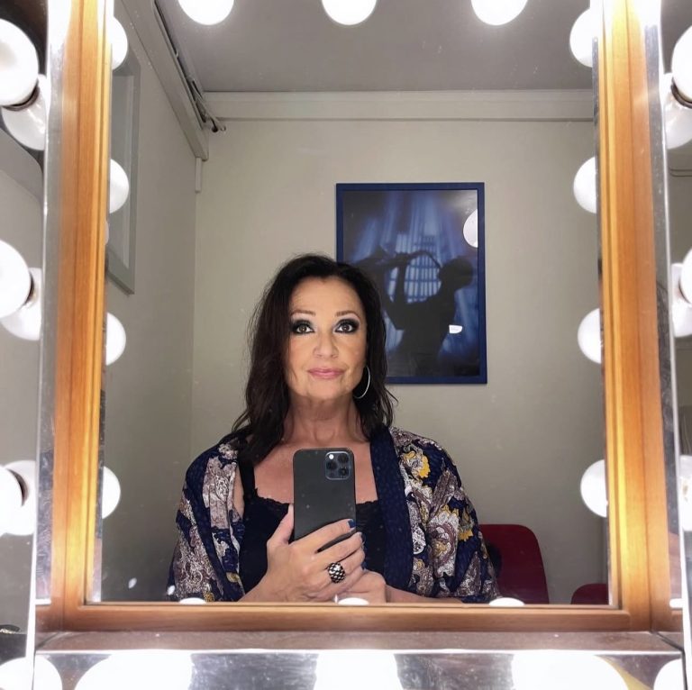 I stunden efter applåderna, Maria Möller.